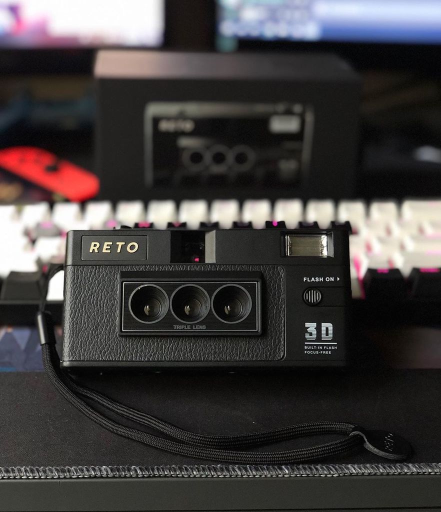 ClubCompact's tweet image. it’s finally here! currently testing it as i’m typing this. im going to do a review video about this camera as soon as i get my photos developed. stay tuned! ift.tt/2N5kOqd