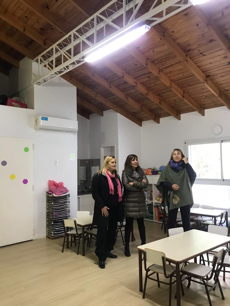 VicZorraquin's tweet photo. Feliz por llevar adelante una nueva jornada de #ABCMaestros en el jardín San Pablo, de Villa Martelli.
¡Muchas gracias por el recibimiento! #DIEGEP https://t.co/rLegN136VF