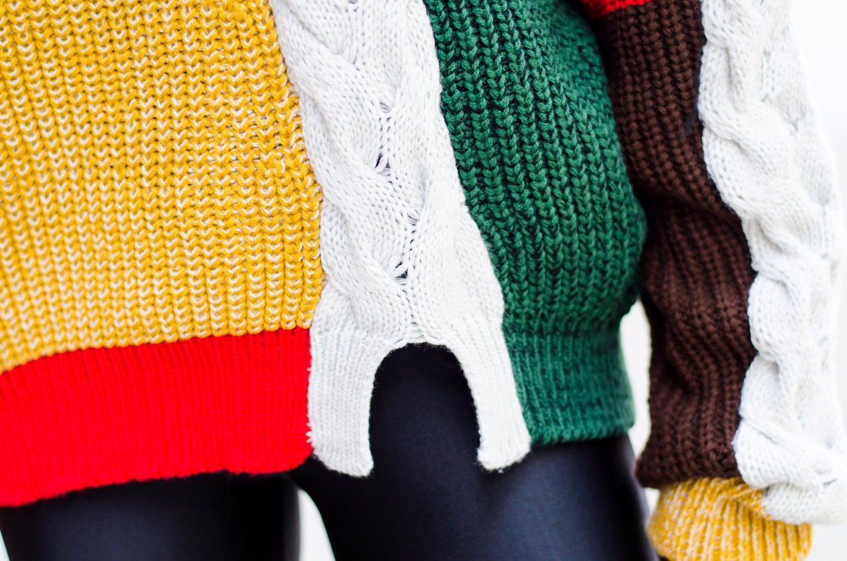 🍁🍃‘In Living Color Sweater’.....N E W  P I E C E 

Cues Theme Song:
🎶“You can do what you wanna do..In Living Color...”
#dallasfashion #dfwinfluencers  #inlivingcolor #bossbabes  #blackinfluencers #blackgirlmagic #fallfashiontips #girlboss  #tuesdayfashiontips #wintersweaters