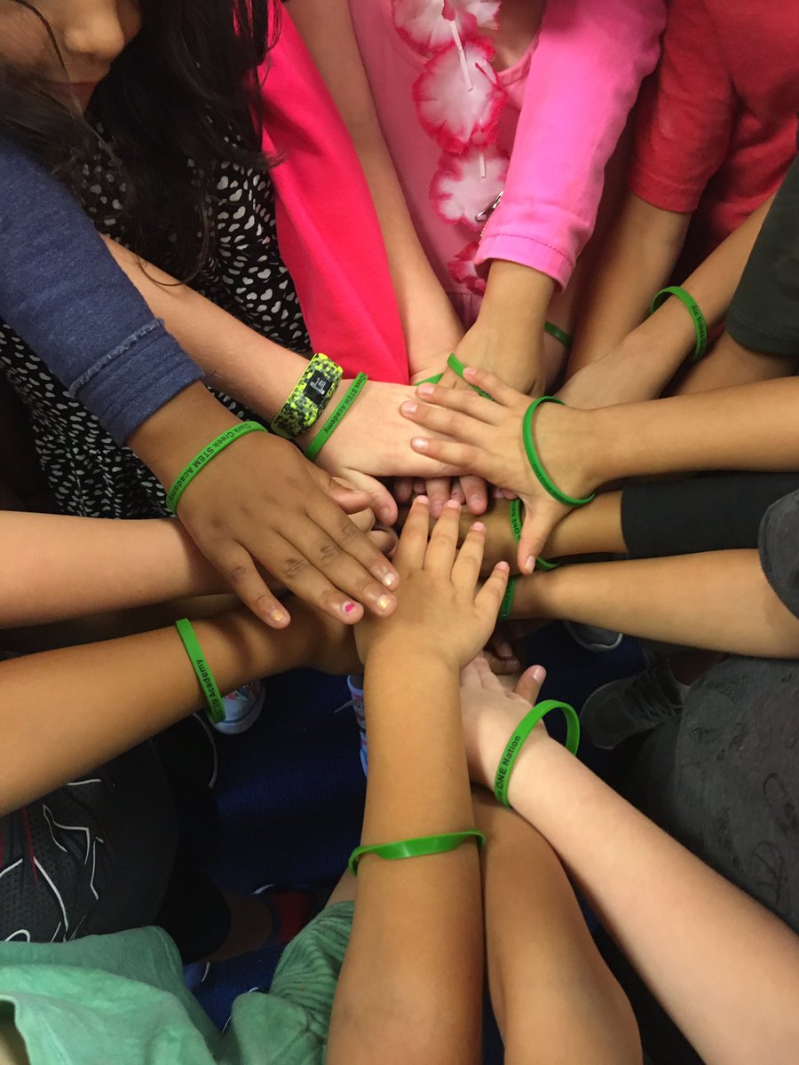 ccesteamrice's tweet photo. Our whole class told Mr. Hall SOAR today and got our ATOHI bracelets @ClarkCreekSTEM! #sixtribesonenation #tellthe12 https://t.co/7xt96QilPg