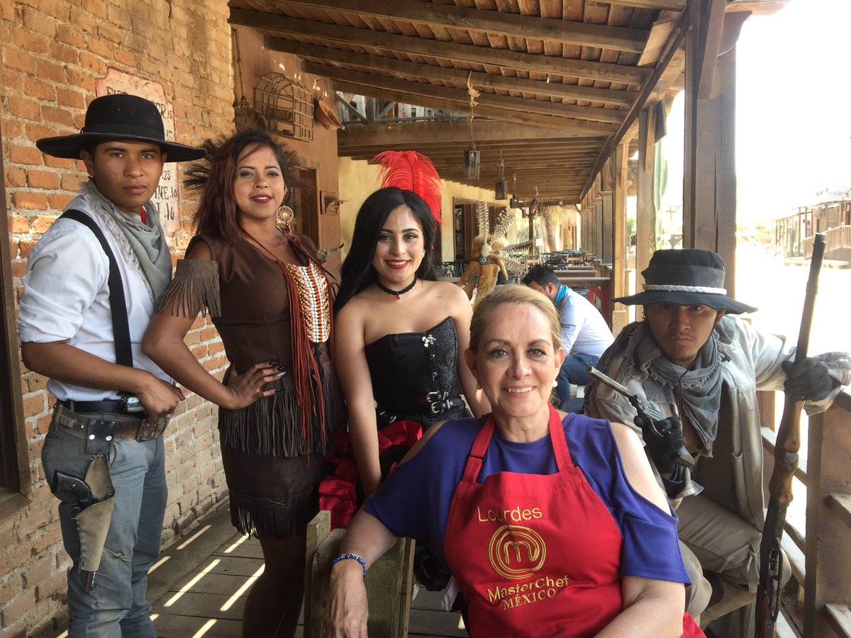 Lourdes G de Alcocer tweet media