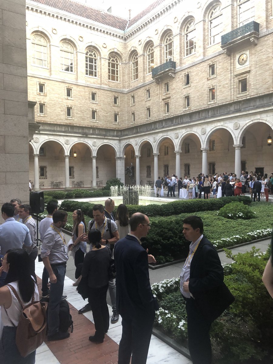 maxlude's tweet photo. Thanks @AOMConnect for a great conference in beautiful Boston. Was great to catch up a couple of friends, learn new stuff and discuss research. @JKotlar @TU_Muenchen @zeppelin #aom2019 https://t.co/CGVcyiVyfi