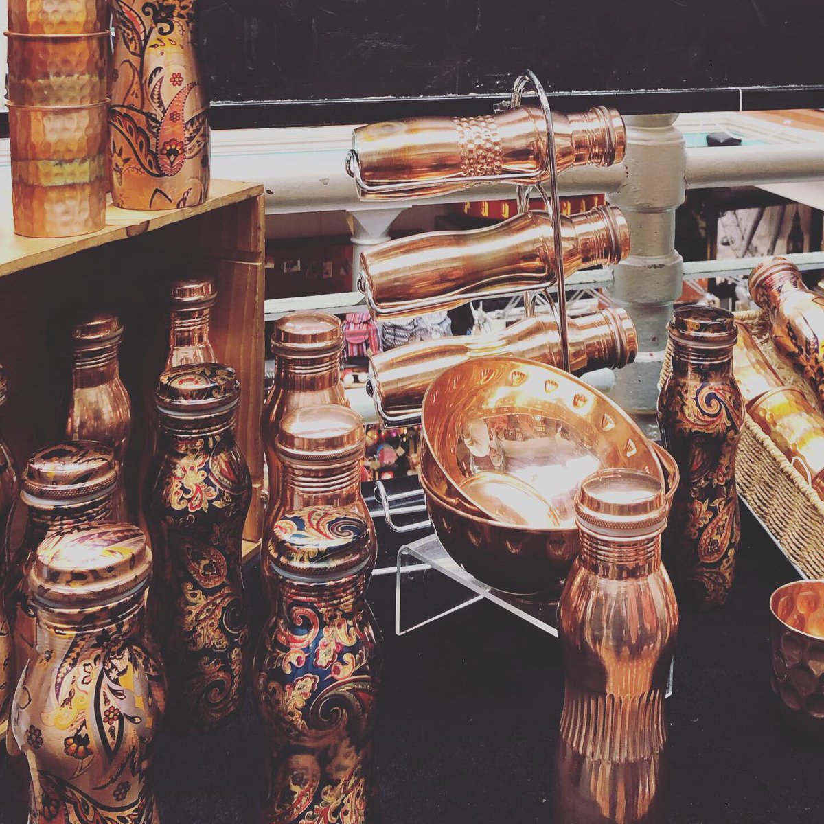 dhruvboruah's tweet photo. Do these low tech copper refill #waterbottle give me the extra boost for our healthy diet while saving the planet?! #medicine #nutrition #healthy
.
.
.
#PlasticHackathon #PlasticPollution #Solutions #sustainability #environment #plasticcrisis #REFILL https://t.co/xvrF4HH77b