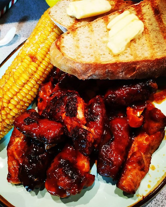KotnikLucka's tweet photo. ππ½πPerfect dinner
#chickenfordinner #corn #cornfordinner #grilledbread with #saltybutter π½π
#buying at #bestsupplier @tvoj_chef https://t.co/zPDLbqwq29 https://t.co/bSXpiWivP4