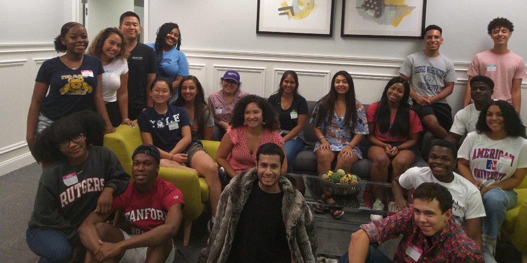 SEEDSAccess's tweet photo. Last month, SEEDS hosted a Senior Send-Off, celebrating Scholars/Young Scholars grads heading to college. Thanks to those who came out to reconnect with SEEDS & classmates before starting new adventures & to Melissa, Richard & Tyler for sharing their experiences! #seedssummer https://t.co/8FlRWkEuxS