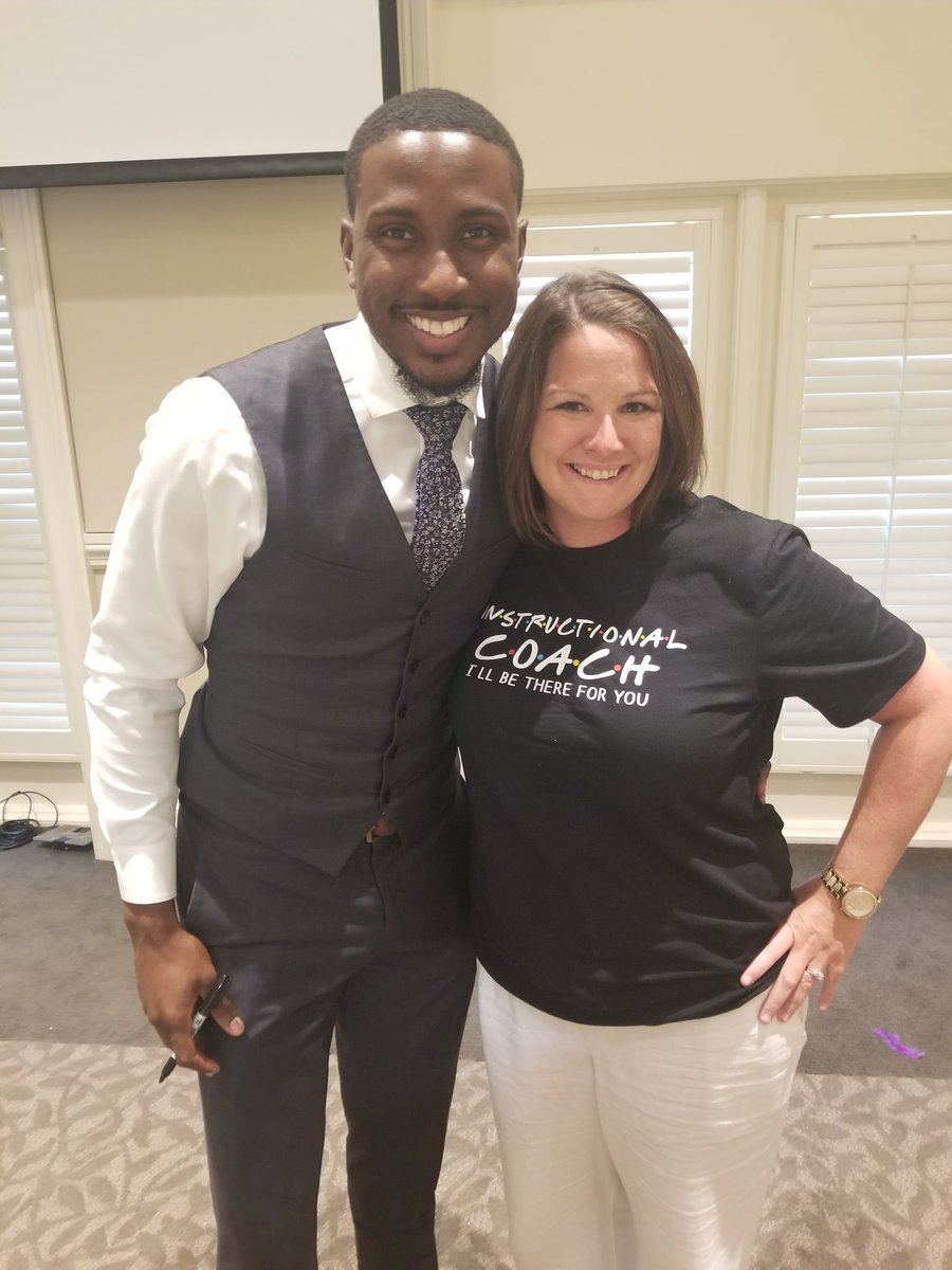 LiteracyIsKey's tweet photo. I met Michael Bonner #ensarocks @MichaelBonner_ https://t.co/hlshLbfYiL
