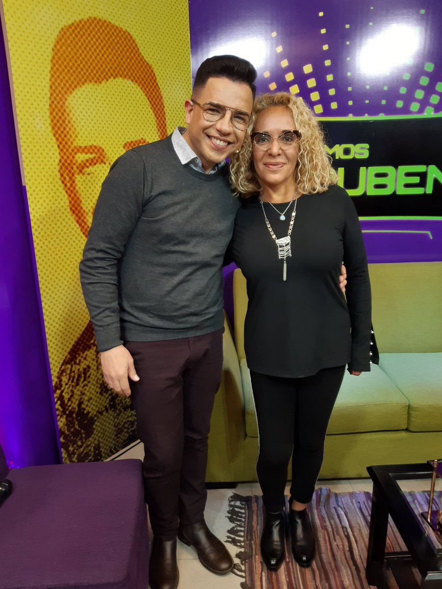 NofalAdriana's tweet photo. Muchas Gracias al progrsma @estamosconruben por la invitación! Es una charla entre amigos! 
#FundacionMisionDeportiva https://t.co/aIRRTxdEYR