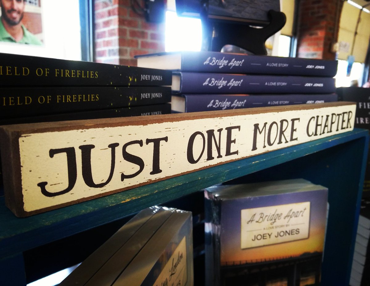 JoeyJonesWriter's tweet photo. Today, you can find this sign at the New Bern Farmers Market (10am-2pm), which means I'll be somewhere close by. π
#farmersmarket #artisans #shoplocal #shopsmall #buylocal #local #beachbook #beachread #poolreading #summerread #afieldoffireflies #losinglondonnovel #joeyjones https://t.co/2AmzusKU6m
