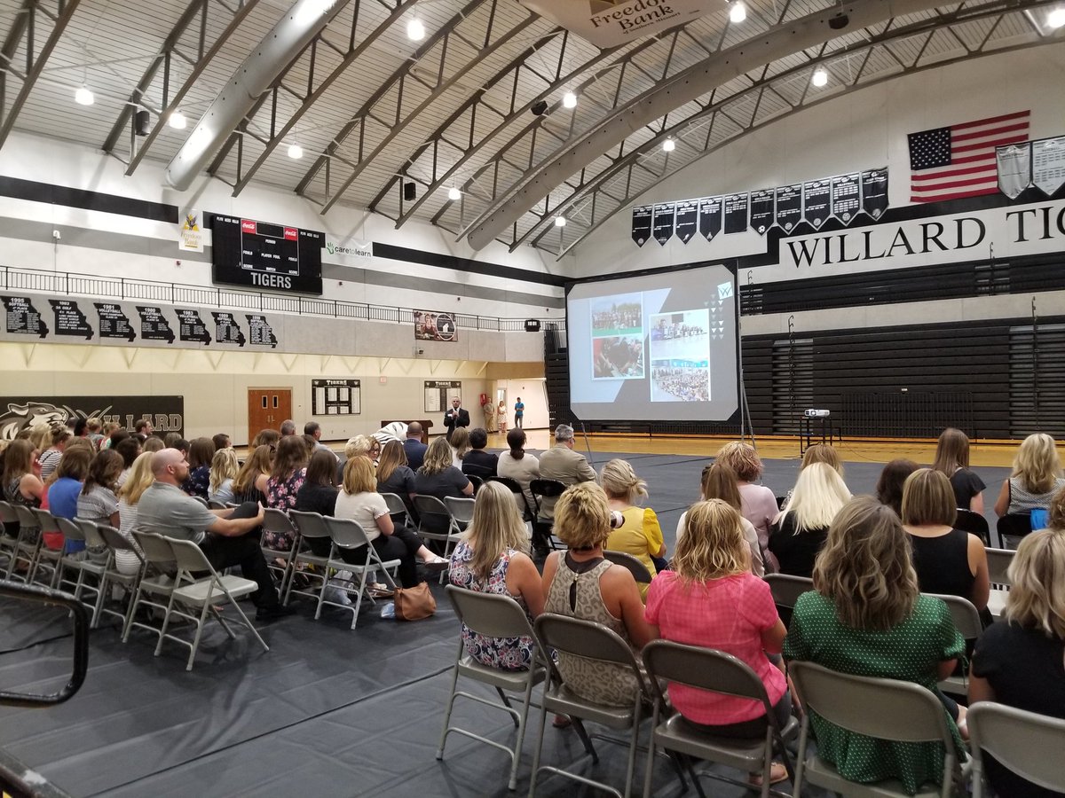 MrsThweatt's tweet photo. Let's do this @willardschools ! Glad to have one of the best SLPs around with us. Welcome @SKleinsassy #WeAreWillard #willardslps #leaderinme https://t.co/1yUWzGp7Vz