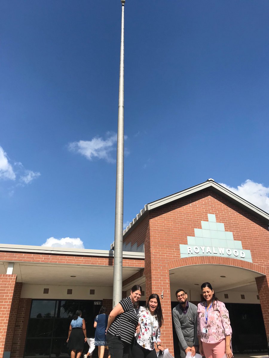 mswigginsclass's tweet photo. Fab 5 ⁦@RoyalwoodLions⁩ https://t.co/YtQgzLzSDu