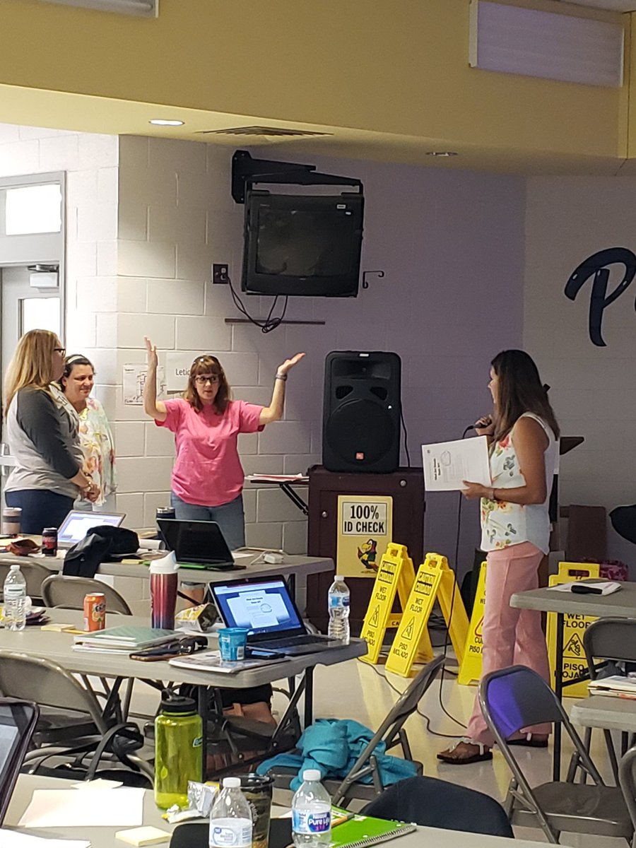 LaTonyaBrew1's tweet photo. Learning to ENVISION Math & Science with Instructional Coaches Johnisha Bagby & Crystal Callahan @CumberlandCoSch https://t.co/H3w2sDCyAU
