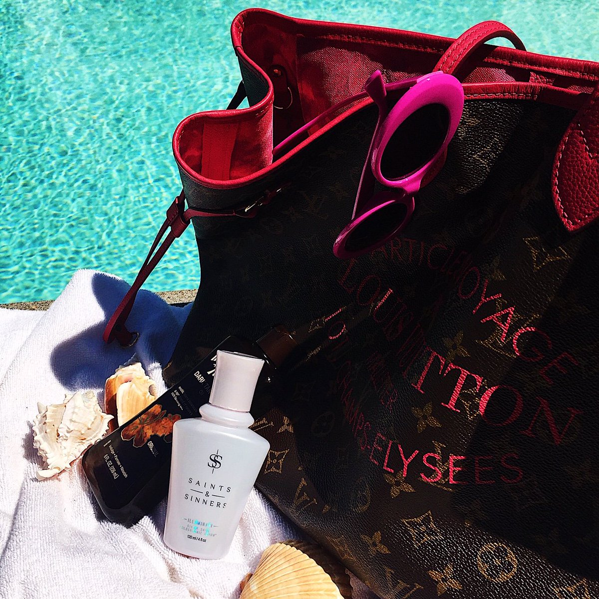 sinnershaircare's tweet photo. Dreaming of the weekend...⛱ #saintsandsinners #luxuryperformance #nobadstuff #salon #haircare #peta #crueltyfree https://t.co/s0SP3QOSbx