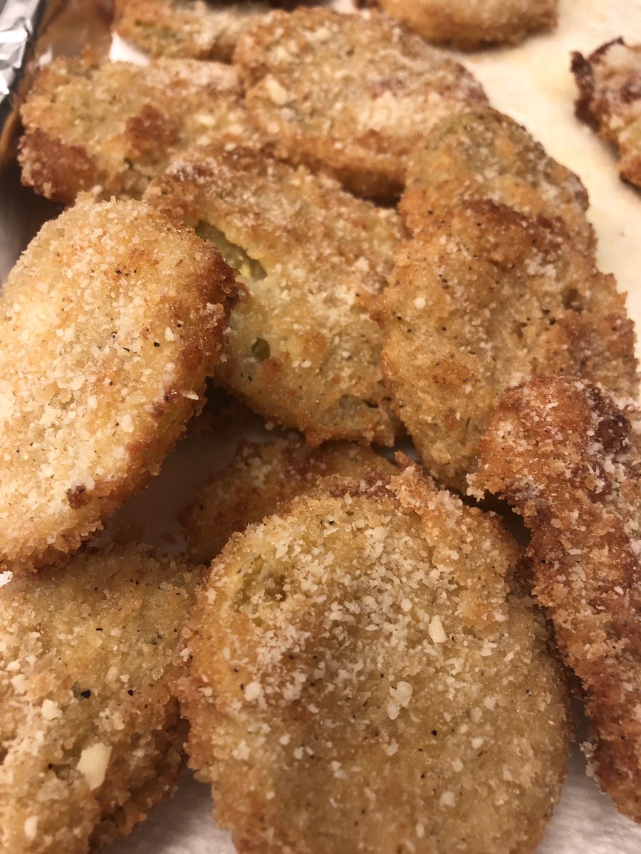OSIsandwichshop's tweet photo. Fried Green Tomato Sandwich! #oldschoolitalian #friedgreentomatoes #tomatotomato https://t.co/FaHxln1Fwc
