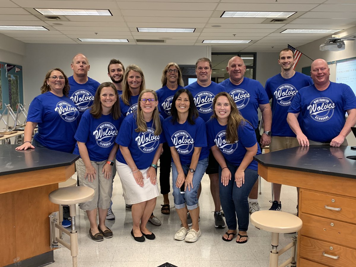 kkochhei's tweet photo. WKHS science department. #itsworthit #wkhswolves https://t.co/jMi476qyjV
