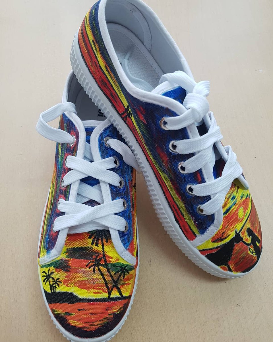 iHeind's tweet photo. @escoaloplop Wah warnanya cocok sama sepatu vans handmade painting cici aku. :D https://t.co/AALoF4xn5H