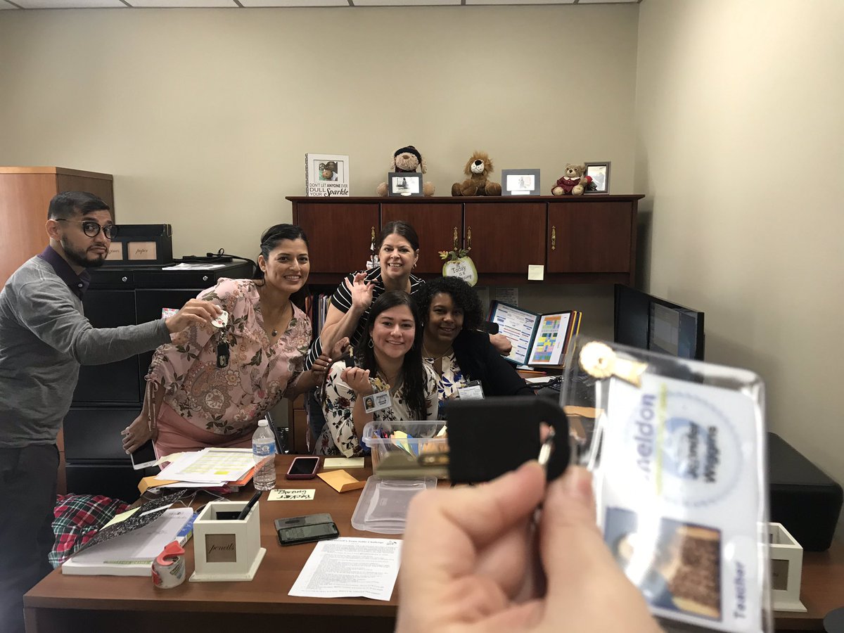 mswigginsclass's tweet photo. Fab 5 @RoyalwoodLions https://t.co/sWhDdvin3j