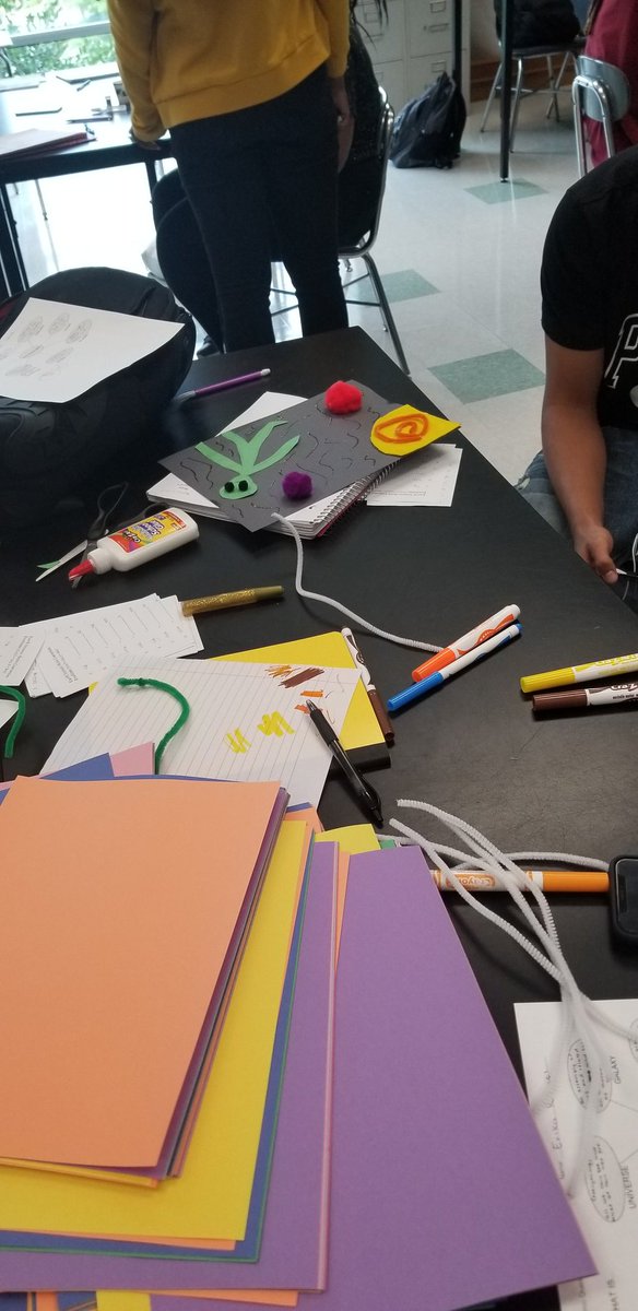 ReginaldStepney's tweet photo. 3rd block earth and environmental science All In as they create projects in relation to the Universe and Space. https://t.co/9we3xwomWf