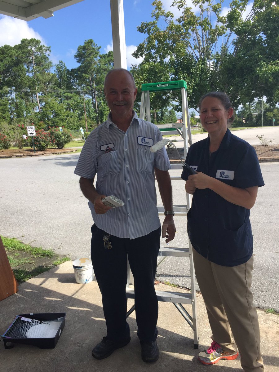 These two have been working hard all summer &amp; it shows! It’s the little things that make a big difference @SBESPirates #SBESstaffrocks