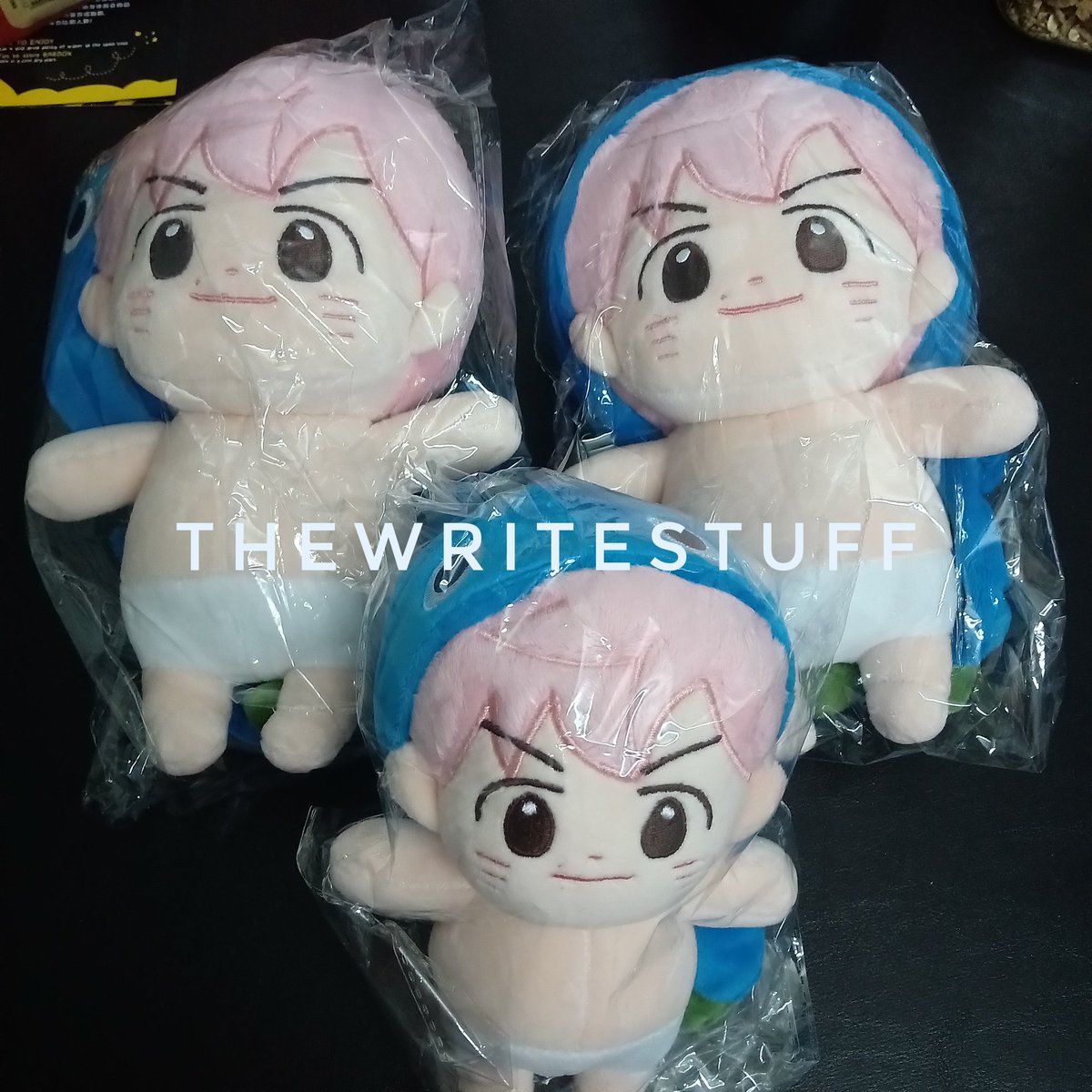 thewritestuff16's tweet photo. #twsupdates
Kfans BH albums, kid baekhyun and exo handy fan safely arrived.
2nd payment email will be send out by tomorrow yea ππ https://t.co/NhSwKZgdoD