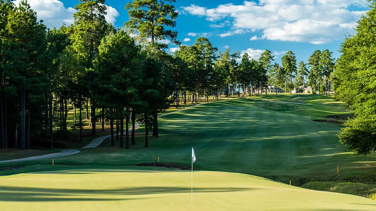 .@MysticCreekGC, one of the top-ranked golf courses in the state of Arkansas, will serve as the host of the 2020 and 2021 Sun Belt Conference Men's Golf Championships.

STORY: sunbelt.me/2Z1ynJA

#RiseAbove