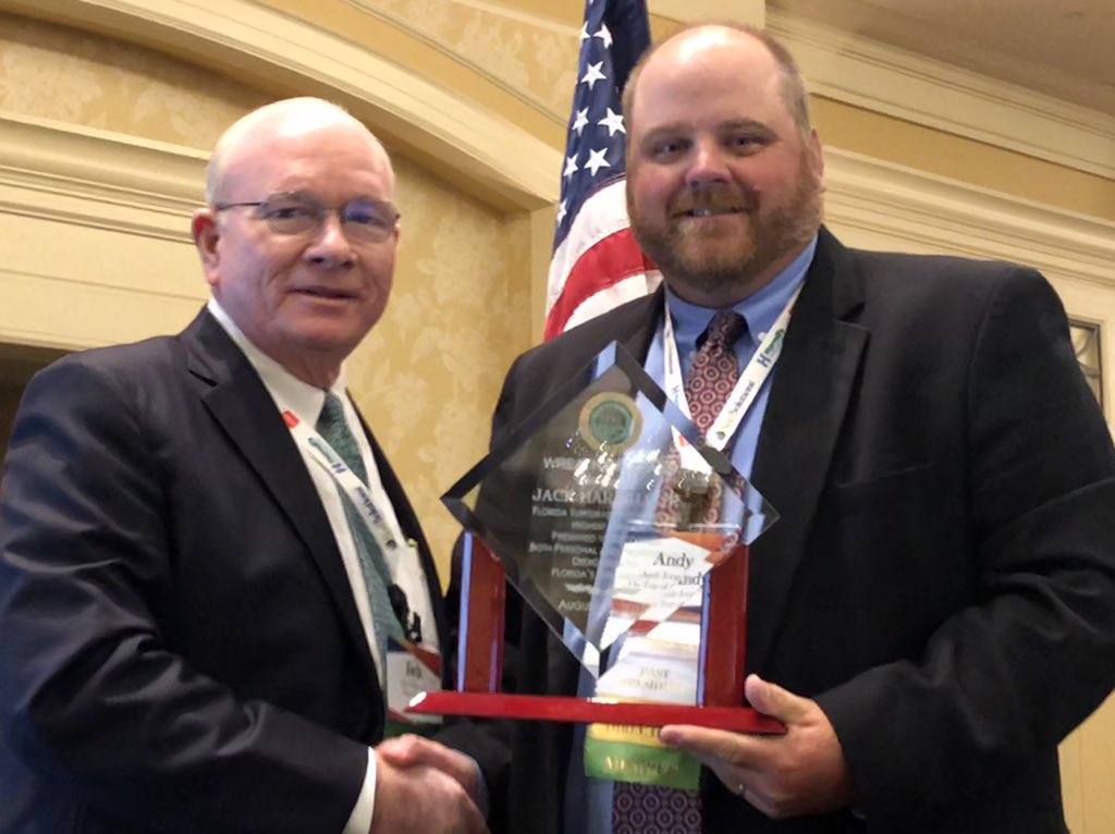 HarrellsLLC's tweet photo. “Jack continually inspires everyone around him to grow a better world” - @LowBudgetSupt presenting the 2019 @floridatga Wreath of Grass Award to CEO Jack Harrell Jr. Congratulations! https://t.co/vjsILuLvSr