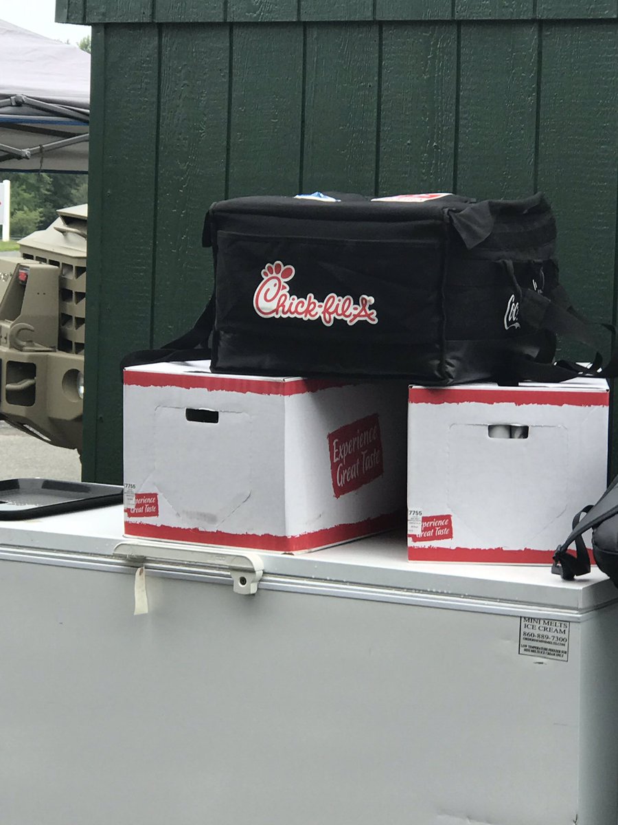 HartfordPal's tweet photo. Great lunch at @CalRipkenSrFdn by @ChickfilA. Thanks for the love! #eatmorechicken #hartfordpal 
@Courtney_CRSF @Tim_CRSF @Sam_CRSF @Pat_CRSF @Stephanie_CRSF @HartfordPal @AJ_CRSF https://t.co/XKO0kgIPBz
