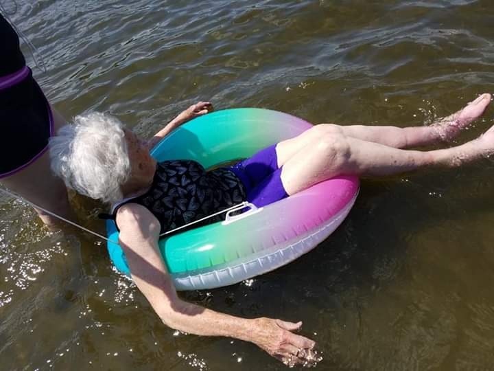 RillaMulwane's tweet photo. It doesn't matter how old you are there is nothing better on a summer day than floating in an inner tube. My 95 year old grandma agrees #summerfun #nevergrowup https://t.co/EIrtuNBdzc