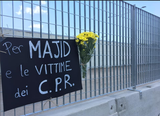 tendapace's tweet photo. Oggi al CPR di Gradisca d'Isonzo, in ricordo di Abdelmajid El Kodra. https://t.co/28o7pts4K0