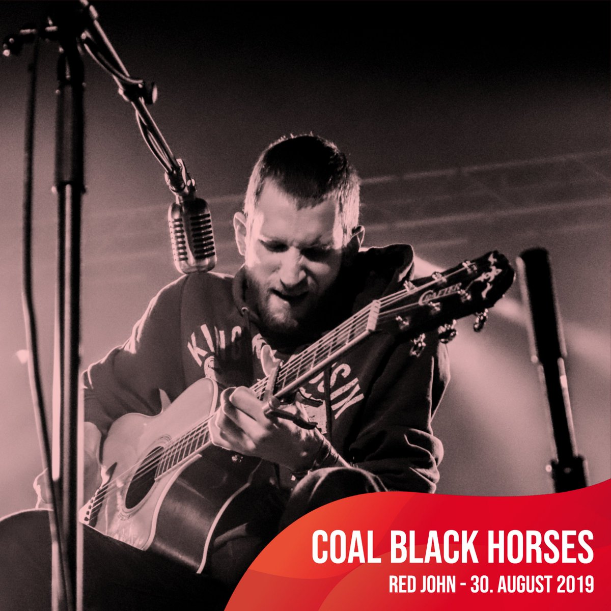Coal Black Horses ist eine jurassische Americana Ein-Mann-Band. Ein Projekt von Romain Gogniat an Gesang, Akustik-, E- und Steelgitarre, 12-saitiger Gitarre und Stompbox.

Am Freitag, 30.08.2019 im Red John Irish Pub. Yeah! 🚀🎸
