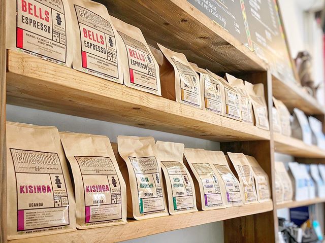 CoffeeCircusN8's tweet photo. Got beans for dayyysss :)
.
.
.
#CoffeeCircus #CoffeeCircusN8 #CrouchEnd #CrouchHill #NorthLondon #SpecialityCoffee #CoffeeShop #LondonCoffeeShop #LatteArt #Barista #IcedCoffee #IcedLatte #LondonCoffeeFestival #Caffeinemag #CoffeeFestival #Brunch #Breakf… https://t.co/UEPkp19RDp https://t.co/KKtDOJNhRv