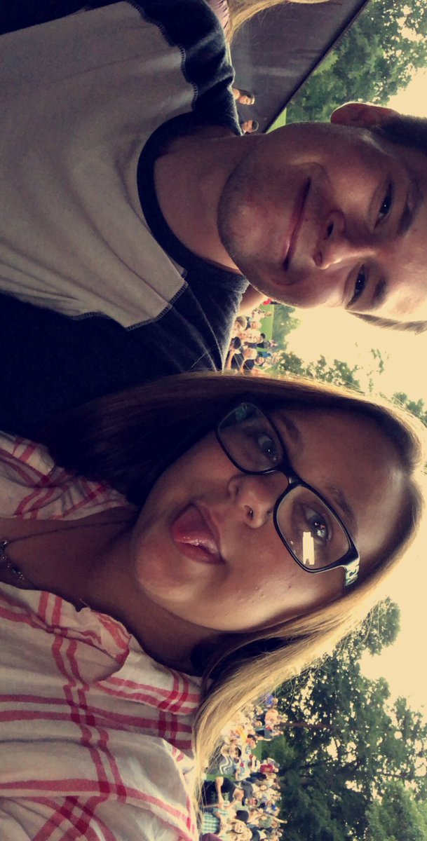 DevonKeegan's tweet photo. Happy birthday love you! Hope you have a great day. @Savouriee https://t.co/mNLtYM6IwF