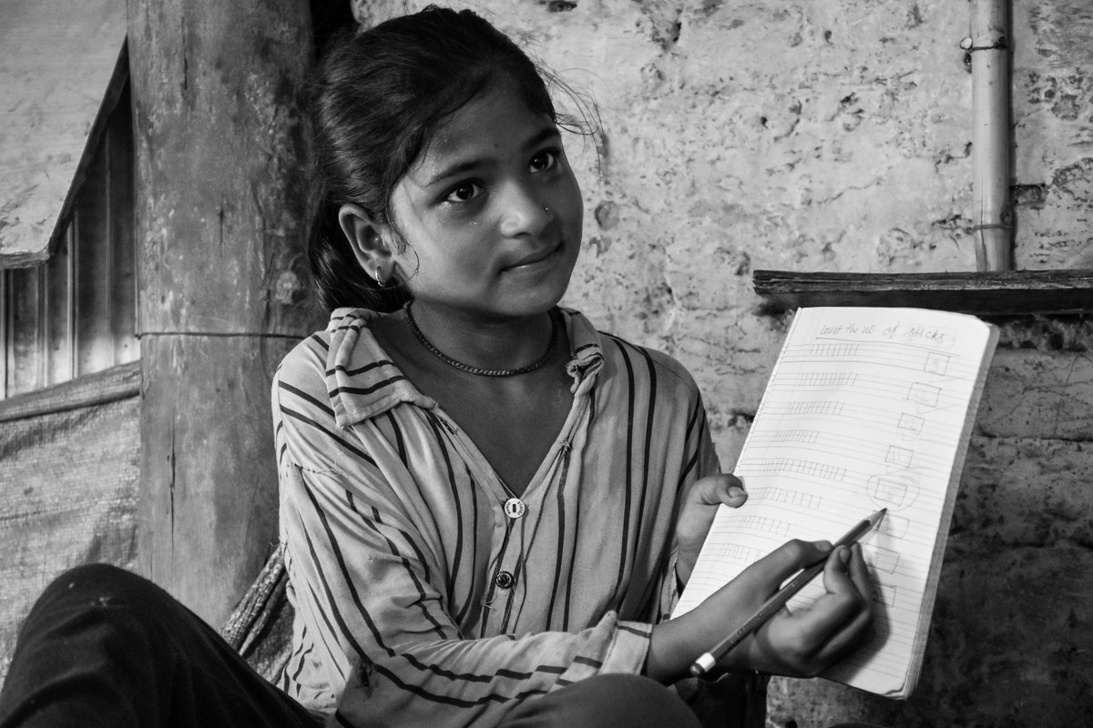 9962307adf904c5's tweet photo. Girls education is necessary to remove the social demon of gender discrimination.
Photography by Naveen Asx
#girlchild #asoebi #boychild #girl #education #mbfn #benin #savegirlchild #fizkazkiddies #porthacort #cutekidsfashion #cutekids #hustlersquare  #ASX_The_Picture_Perfect https://t.co/EKAAlp7dEx