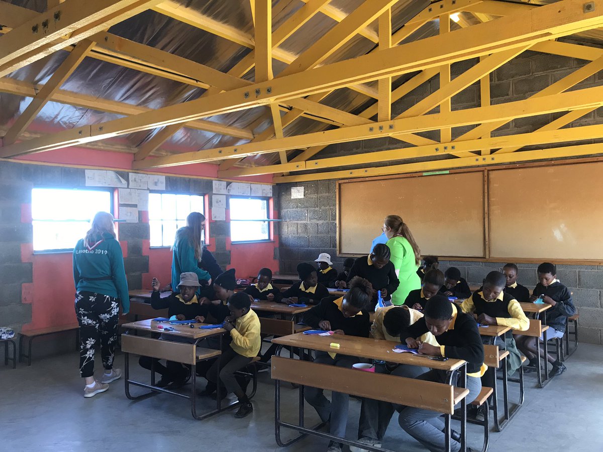 lesotho2019's tweet photo. We had a fantastic time in beautiful Quthing! We visited a cave house, saw dinosaur footprints, and met some girlguides at a very remote school in the mountains https://t.co/Hej5aV25MS