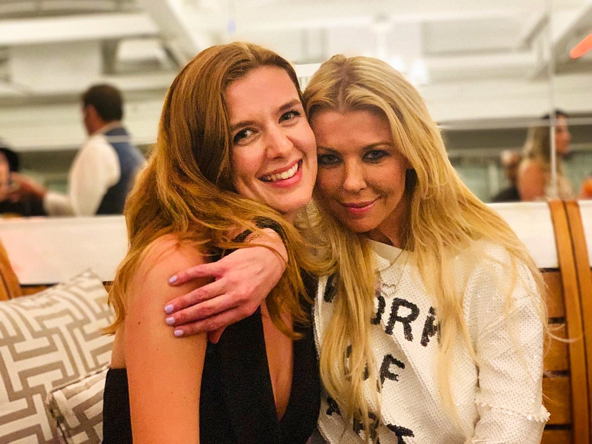 AlexsonEntertainment tweet media