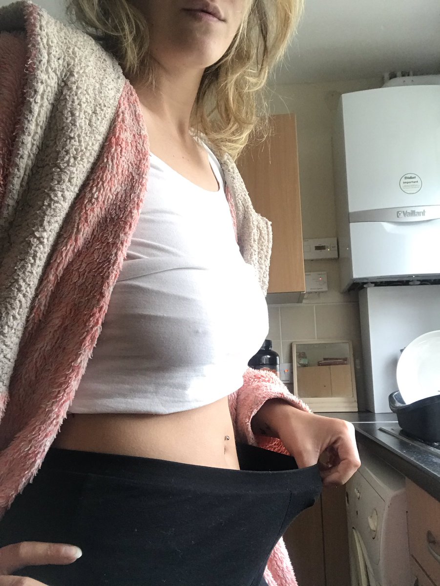 molezxoxo's tweet image. Sickness bug = 2 and half kilo weight loss🤢🤷‍♀️ #sicknessbug