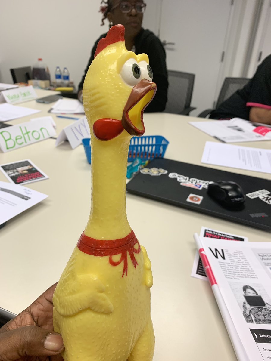 tjfountain5's tweet photo. #chuckles #tmobile #managermastery https://t.co/L7WB9ZYhZU