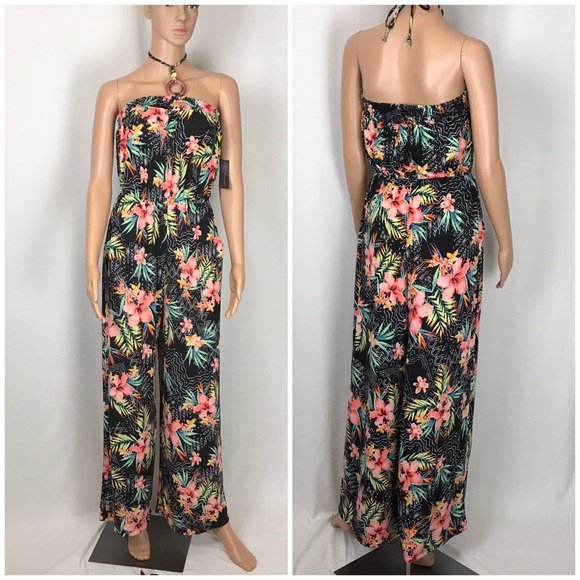 MKBoutique_gr's tweet photo. So good I had to share! Check out all the items I'm loving on @Poshmarkapp from @hansen_juniper1 #poshmark #fashion #style #shopmycloset #noboundaries #bcbgmaxazria #everrealli: https://t.co/5nvL5gdA2b https://t.co/QWFqJkyf13
