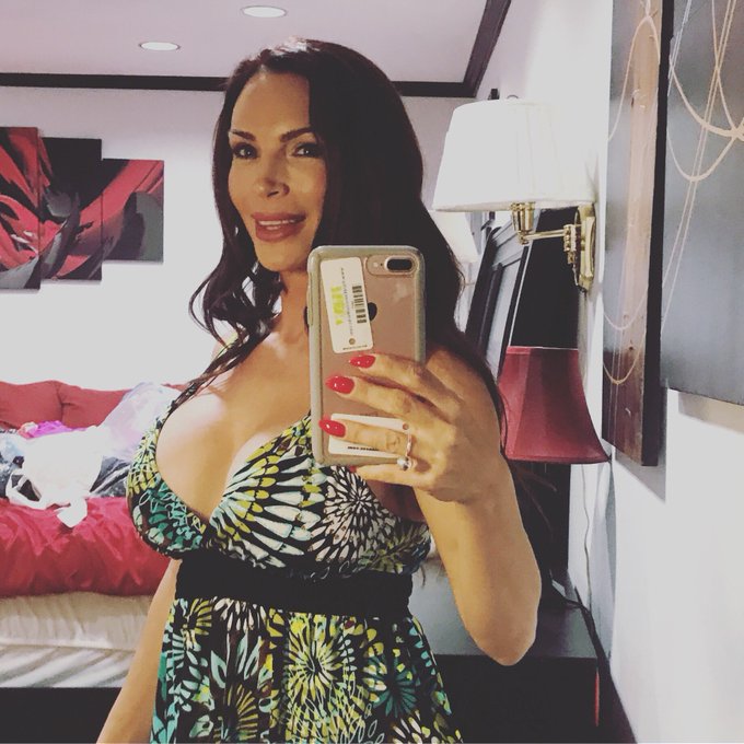 A few minutes after I took this picture, I took a nice dick in my pussy. https://t.co/Rg4qxsb7IR<a href="/tag/throwbackthursday"class="tags"><span>#throwbackthursday</span></a>