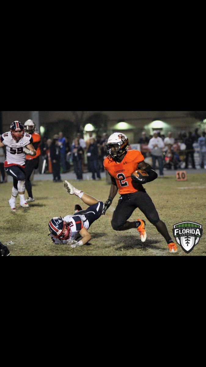 DjHamptonJr's tweet photo. 21 years of life taught me that everybody who around me ain’t always for me... Life goes on and I’m blessed to make it this far doing what I love🙏🏿💯 https://t.co/mjHh5oPnRd