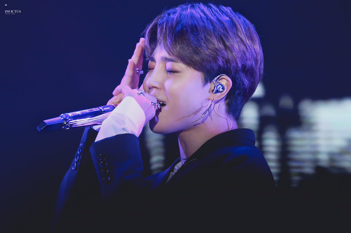 Invictus1013's tweet photo. 190811
#JIMIN #지민
#BTS #방탄소년단 @BTS_twt https://t.co/UwzpcZrFi8
