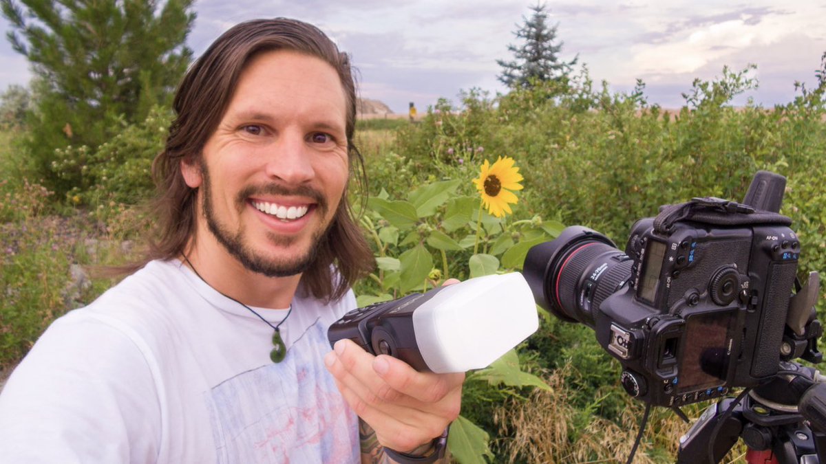 JustinCasePhoto's tweet photo. Self Portrait
New video up! (Link in bio)
This is the thumbnail for the new video. Using the Canon EX ii speedlite, I was able to expose the sunflower with the sky.
#landscapephotography #photography #canon #speedlite #selfportrait #howto #sunflowers #youtuber #beard #lglass https://t.co/s1HOzHKRSQ
