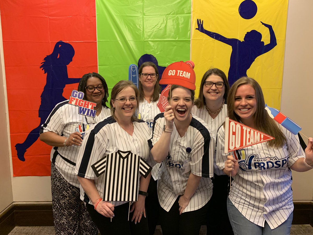 R4SpecialEd's tweet image. The awesome 2019-2020 leadership team for the Region 4 Regional Day School Program for the Deaf! #R4RDSPD Conference #TeamingForSuccess