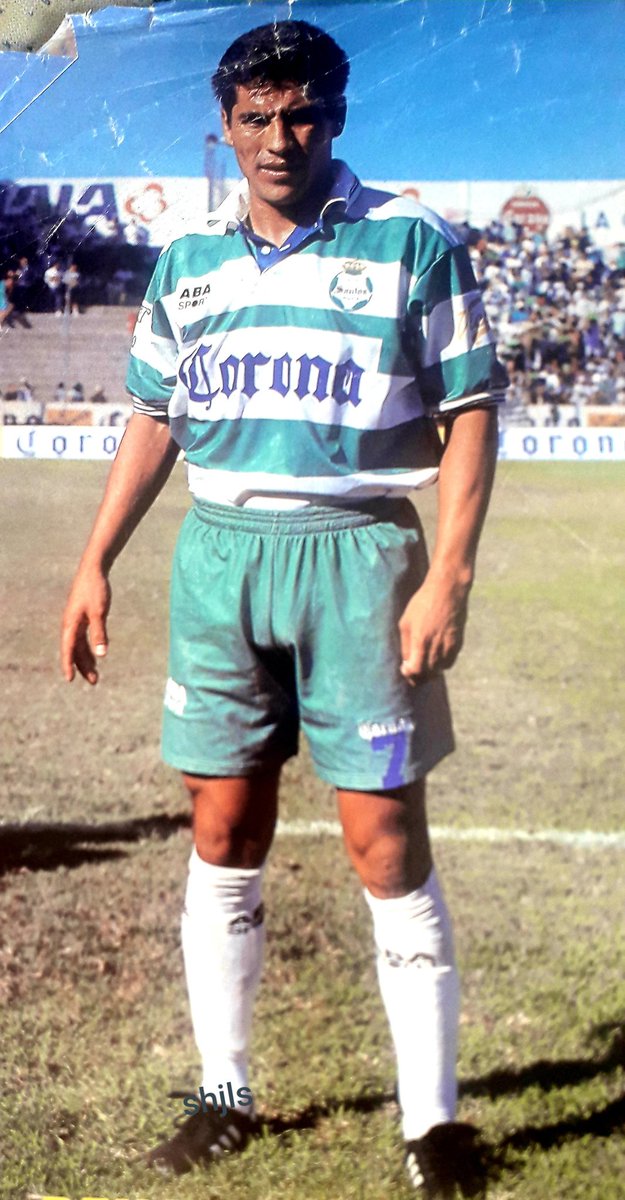Hola! 🙋‍♂️ Soy Benjamín Galindo "El Maestro".
<a href="/bgalindo58/">Benjamin Galindo Marentes</a>

 Además de <a href="/ClubSantos/">Club Santos</a>, Jugué para <a href="/tampicomadero/">Tampico Madero</a>, <a href="/Chivas/">CHIVAS</a> <a href="/Cruz_Azul_FC/">Cruz Azul Futbol Club</a> y <a href="/Tuzos/">Club de Futbol Pachuca</a>
<a href="/miseleccionmx/">Selección Nacional</a> 🌍94 

Estoy nominado dentro de  los 100 mejores jugadores en la Historia del Fútbol Mexicano

#los100mejoresfutmex