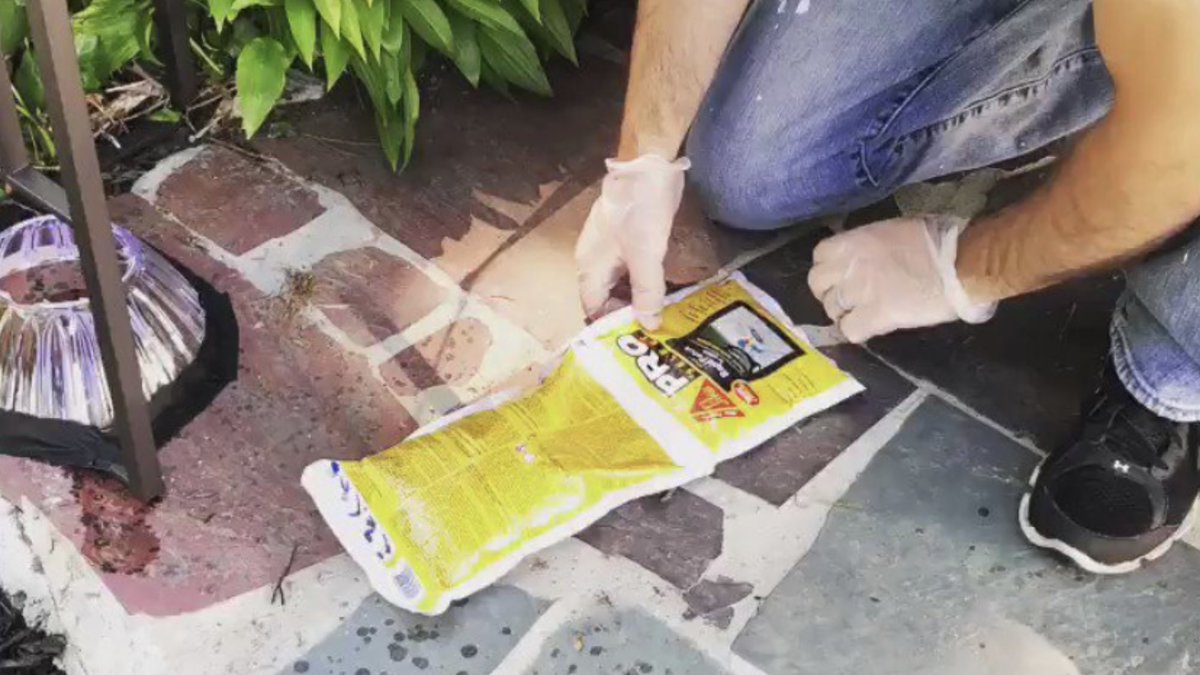 sikanortheast's tweet photo. Stop in the Waterford CT HD for all your SIKA concrete repair and adhesive products. Also doing demos on SIKA Quick patch today Dries in one hour. Ask any associate for details. https://t.co/H2jn0C7nQu