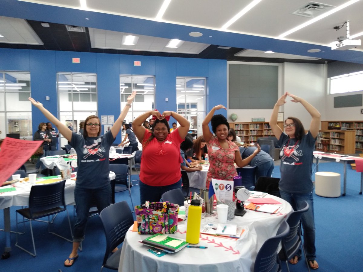 Jill Mollett tweet media