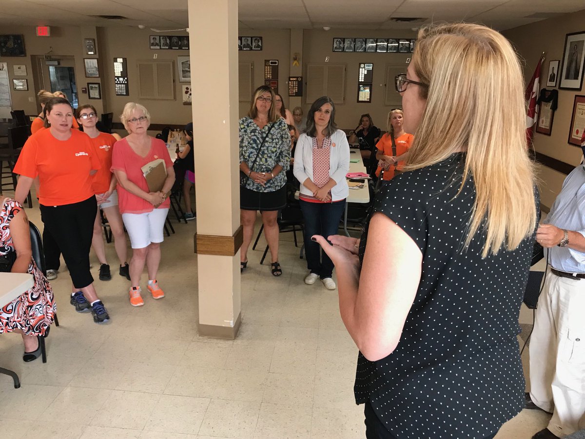 MMaluskeCTV's tweet photo. Even though the #federalelection19 campaign isn’t officially “on”, Essex MP ⁦@traceyram⁩ is hosting a women’s canvass today w ⁦@PeggySattlerNDP⁩ &amp; 3 other MPPS’ from Oshawa, Hamilton &amp; Waterloo ⁦@CTVWindsor⁩ https://t.co/y8OcbkeN3v