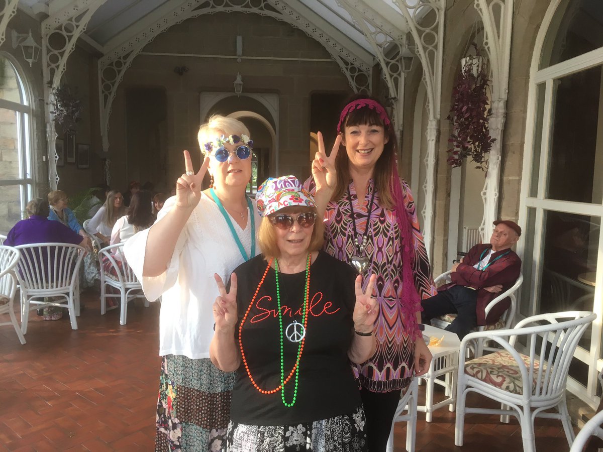 Flower power evening <a href="/swanwickwriters/">The Writers' Summer School</a>