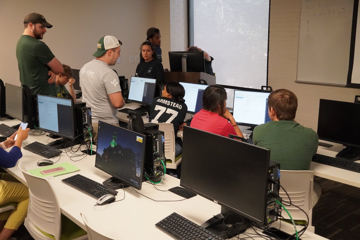 iresbaylor's tweet photo. @Region12 and #iresBaylor in a workshop on programming and testing https://t.co/o4xOTKdoUM