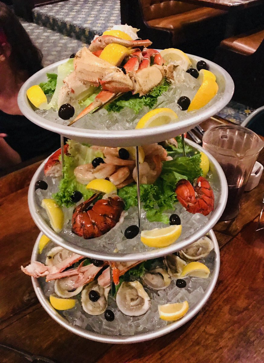 AWoliczko's tweet photo. We love our annual family trip to @SparksNugget Oyster Bar! The shellfish tower & the table side Sundae Bar! #WeAteItAll https://t.co/N5tegbMnIJ