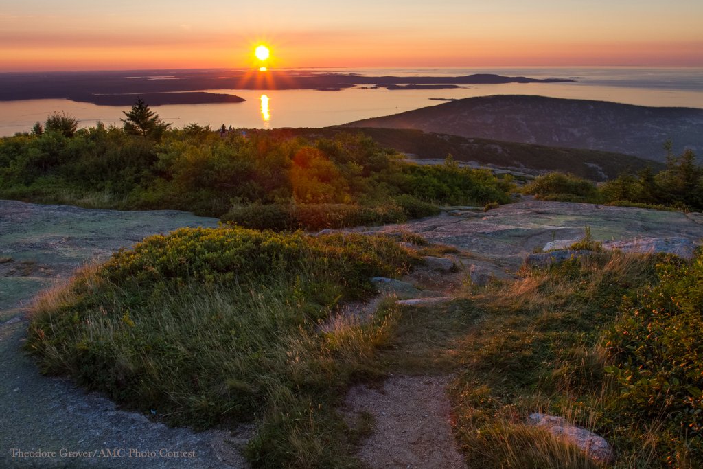AppMtnClub's tweet image. "Of all the paths you take in life, make sure a few of them are dirt." - John Muir.